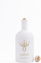 Le Maniot Extra Virgin Olive Oil, 500mL, Glass Bottle, Family-Owned, Complex Robust Flavor, Cold Extracted, Koroneiki Olives