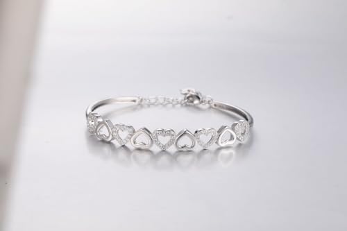 Amy & Annette 14K Gold Plated Heart Bangle Bracelet for Women with Crystals - Adjustable Gold Bangles, Heart Bracelets for Women, Cute Bangle, Pulseras Para Mujer, Gold Plated Bracelets