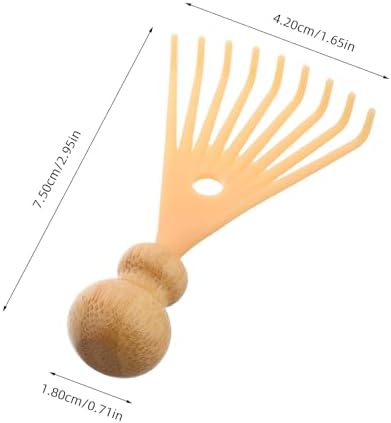 Handheld Scalp Massager Comb with Resin Claw, Mini Manual Head Scratcher for Scalp Cleaning and Relaxation, Beige Portable Massage Tool for Home and Travel Use