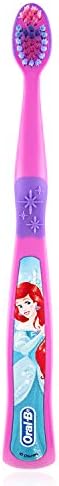Oral-B New Princess Toothbrush for Little Girls, Children 3+, Extra Soft, Characters Vary - Pack of 6 (Characters Vary)