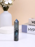 Jovivi Labradorite Healing Crystal Wands,3.5"-4" Natural Polishied Hexagonal Point Chakra Crystal Wand for Reiki Energy Meditation Stone Home Decor Collection Gift 1PC