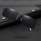 Full Lens Square Reading Glasses, Progressive Multifocus Presbyopia Glasses for Men, Photochromic Sunglasses +1.5 (Color : Black, Size : +2.5)
