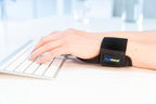 Actimove Wrist Stabilizer Carpal Pre-Shaped Metal Stay Universal Right/Left Black
