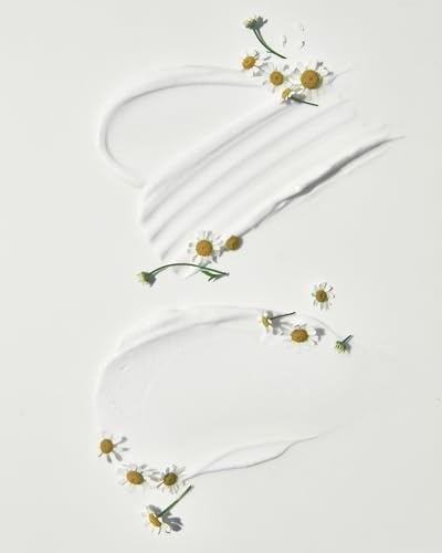 MALIN+GOETZ Chamomile Shave Cream | Nourishing Shaving Cream with Wild Moroccan Chamomile, Shea Butter, Glycerin + Squalane | Smooth + Close Shave for Face + Body | Vegan + Cruelty-Free (5 Fl Oz.)
