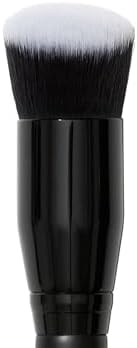 e.l.f. Camo Liquid Blush Brush, Angled Blush Brush Ideal For Applying & Blending Colors On Cheeks, Soft, Dense Bristles, Vegan & Cruelty-free