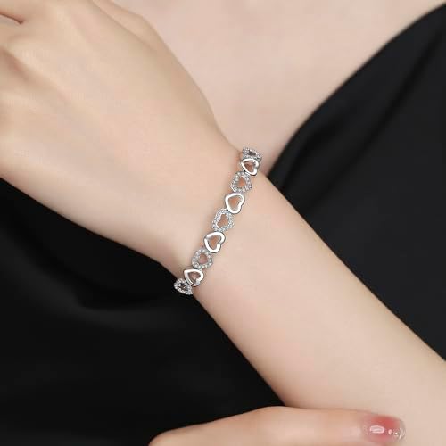 Amy & Annette 14K Gold Plated Heart Bangle Bracelet for Women with Crystals - Adjustable Gold Bangles, Heart Bracelets for Women, Cute Bangle, Pulseras Para Mujer, Gold Plated Bracelets