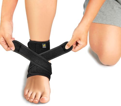 Bracoo Ankle Support Brace For Men & Women, Adjustable Compression Sleeve Strap Wrap, Sprain, Arthritis, Pain Relief, Sports Injuries and Recovery, Breathable Neoprene Brace, FS10