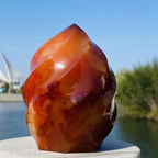 KatLin Natural Stone Natural Red Agate Flame Spiral Quartz Crystal Mineral Specimen Reiki Home Office Decoration Gift(610-700g)