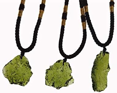 1Pcs Moldavite Irregular Natural Stone Gemstone Crystal Meteorite Pendant Necklace Handmade Handwoven Rope Chain Citrine Necklaec for Women Men Energy Jewelry Gift