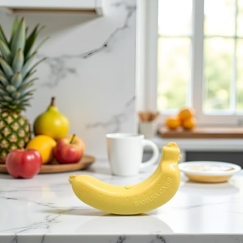 Yellow Banana Storage BPA-Free Outdoor Travel Case,Keep Fresh Banana Keeper and Protector, Cute Banana Carrier Storage Box for Picnic Camping,Food Containers
