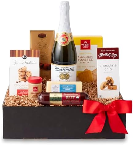 California Delicious Golden State Gourmet Foods Gift Basket, 8 pound