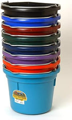 Little Giant® Flat Back Plastic Animal Feed Bucket | Animal Feed Bucket with Metal Handle | Horse Feeder & Waterer Pail | 22 Quarts | Black