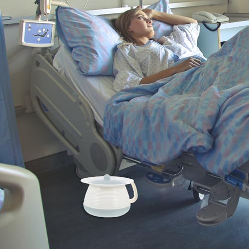 Healifty Portable Spittoon with Lid 8.07 Inch Covered Chamber Pot Lightweight Plastic Urine Bowl for Adults Children Elderly Home Hospital Use