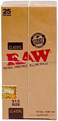Raw Classic 1 1/2 Size Rolling Paper, 33 Count (Pack of 25)