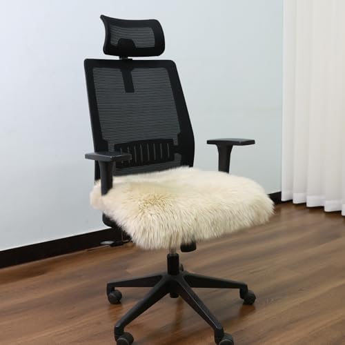New Zealand Natural Wool Square Sheepskin Seat Pad Soft Comfortable Suitable for Living Rooms Sofa Bedrooms Dressing Dining Meeting Room Table Chair Cushions(18x18 Inch,1 Pcs,Cream Coffee)