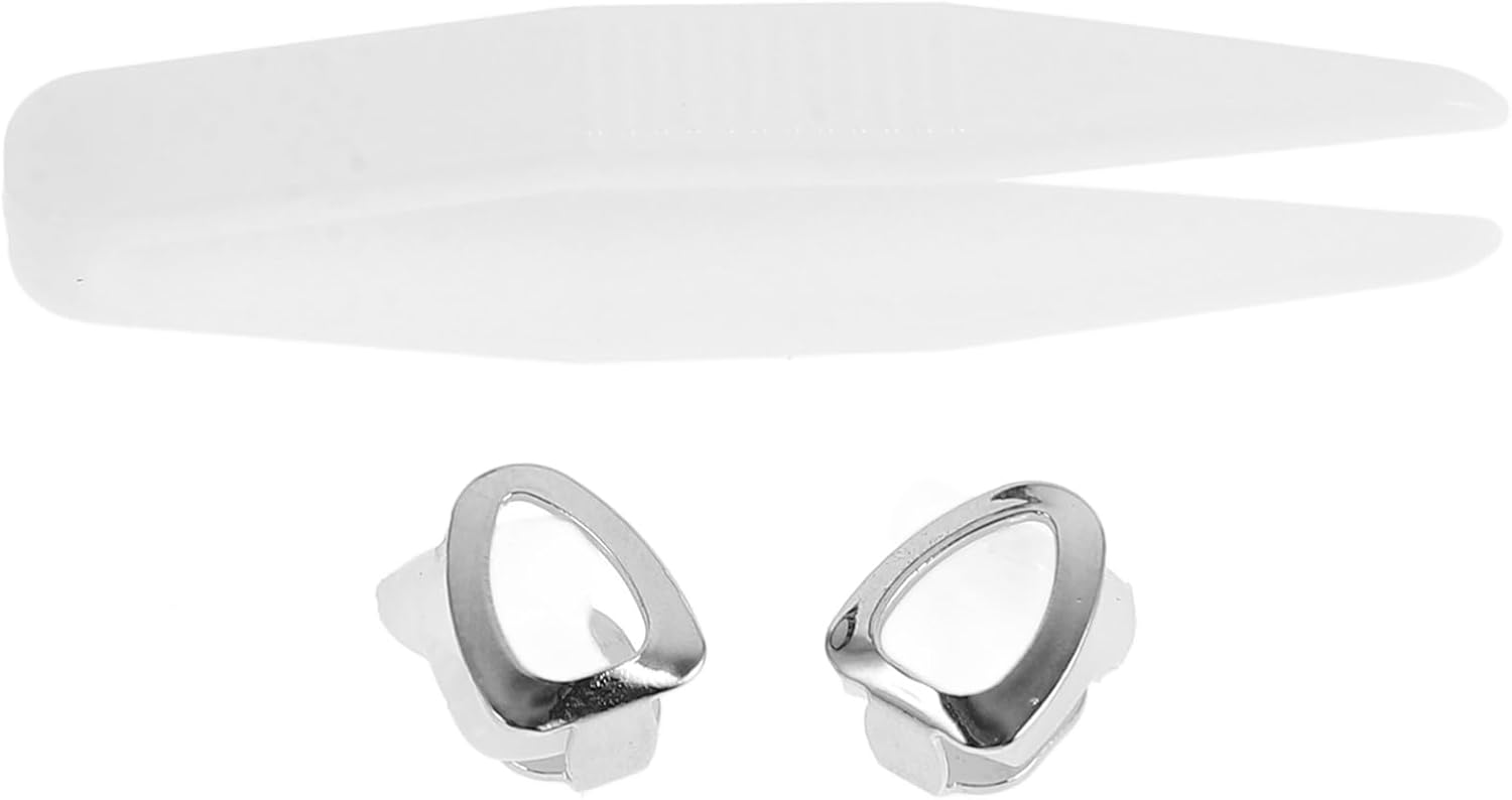 VICASKY 2pcs Stylish Silver Tooth Caps for Halloween Cosplay Hip Hop Grills Accessories Eye-catching Design Easy Maintenance Confidence Booster for Parties Events