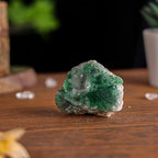 Natural Raw Fluorite Crystal Cluster Mineral Specimen for Collection, Madagascar Stone Green Fluorite Rough Geode Crystal for Meditation Home Office Decor, 0.11-0.22 lb