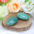 MAIBAOTA 2.4" Large Green Aventurine Crystal Stone Polished Palm Stone Healing Crystals 0.7" Thick Natural Reiki Gemstone Worry Stone Energy Balancing Anxiety Stress Relief Meditation 1 Pc