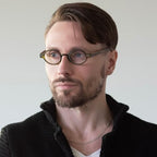 2SeeLife Small Round TR-90 Reading Glasses for Men & Women - Narrow-Medium Fit, Sturdy Frame, Spring Hinges, Retro Readers, Green, +2.00