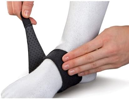 MUELLER Sports Medicine Arch Support, Foot Pain Relief Support for Men and Women, Ideal for Plantar Fasciitis, Flat Feet, Fallen & High Arches, Black, One Size