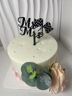Mr & Mrs Wedding Cake Topper with Racing Flag Design, Black Acrylic Mr and Mrs Cake Topper,Wedding Cake Decorations