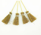 Miniature Artificial Mini Straw Brooms with Ropes Halloween Broom Dollhouse Straw Craft Decoration Witches Accessory (White)