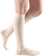 Medi Sheer&Soft Knee High 8-15mmHg Closed Toe, M, Natural