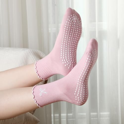 Jeyiour 4 Pairs Cute Pilates Grip Socks for Women, Ruffle Non Slip Crew Grippy Yoga Socks with Bow for Gym Ballet Barefoot