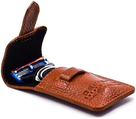 Parker Travel Fusion Safety Razor – Compact 2.75″ Fusion-Style Razor with Luxurious Saddle-Leather Sheath & 1 Gillette Fusion Blade, Pocket-Friendly & Durable Design