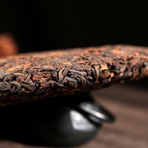 SANRAN Aged Pu'er Tea Cake, Chinese Yunnan Fermented Ripe Puer Tea (7.1oz/pack)