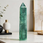 5.8-6.2 Inch Natural Green Fluorite Crystal Point 2Pcs Set, Single Terminated Hexagonal Prism Stone, Energy Protection Spiritual Awakening Crystal, Reiki Meditation Home Decor Ornament Gift