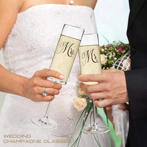 Mr and Mrs Champagne Flutes, Bride and Groom Champagne Glasses, Wedding Glasses with Cake Cutting Set, Bridal Shower Gifts, Unique Wedding Gift Engagement Gifts for Couples