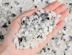 LAIDANLA White Labradorite 1lb Crystal Polished Tumbled Stones Irregular Shaped Crystal Chips Bulk Natural Gemstone Aquarium Gravel Rocks Vase Filler Fish Tank Gravel Home Decoration