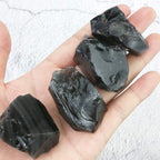 2lb/950g Rough Natural Black Obsidian Stones Raw Gemstone Crystal Rock for Cabbing,Tumbling,Cutting,Polishing,Lapidary,Wire Wrapping,Healing Reiki,Jewelry Making,Home Decoration(Black)