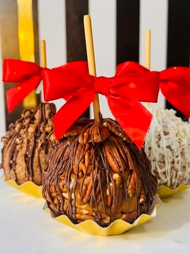 Sweet Dreams Gourmet Milk Chocolate Caramel Apple with Texas Pecans | Candy Apple | Granny Smith Apples Dipped in Caramel | Candied Apples | Delicious Gift | Handmade in Small Batch | Guaranteed to Arrive Fresh