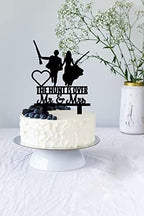 The Hunt Is Over Wedding Cake Topper: Groom & Bride With Rifle - Mr. & Mrs. Wedding Cake Topper