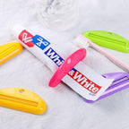 5PCS Toothpaste Tube Squeezer Reusable Toothpaste Tube Portable Rolling Holder Squeezer for Bathroom Home Saving Toothpaste Facial Cleanser Creams Bathroom Accessories