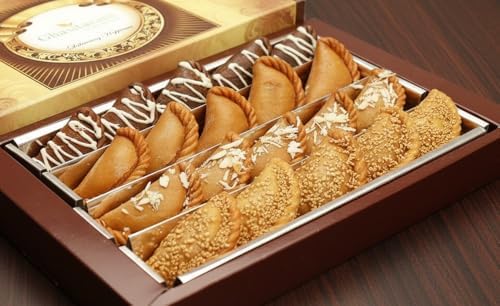 Ghasitaram Gifts Holi Sweets, Holi Gifts, Holi Hamper Big Box of Assorted Gujiyas