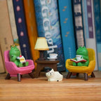 Miniature Frog Desk Set with Sofa & Lamp - 6-Piece Cute Frog Figurines for Office Decor, Shelf Decor, Home Decor, Resin Gift for Women, Frog Lovers (Frog)