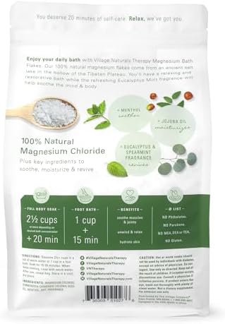 Village Naturals Therapy Muscle Magnesium Bath Flakes, Eucalyptus, Mint & Menthol Scent, 2.5 lbs