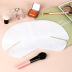 200 Sheet Disposable Neck Wrinkle Mask for Lock in Moisture Plastic Neck Mask Paper Sheets Wrapped Cling Mask Cover Film Patches Neck Tightening Mask for DIY Skin Care Moisturizing Firming