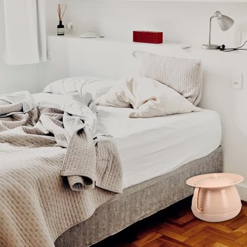 Portable Thickened Plastic Spittoon with Lid Non-slip Base Household Bed Pan Urine Pot for Adults Stable Lightweight Travel Emergency Use
