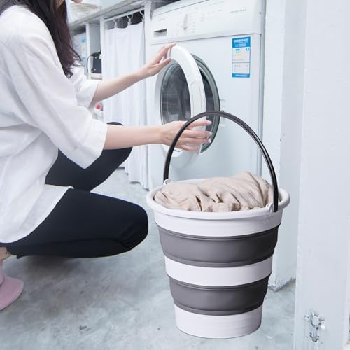 10L /2.6 Gal Large Collapsible Bucket with Handle - Portable Silicone Mop Bucket for Cleaning, Camping, Car Washing - Space-Saving for Outdoor, Fishing, Household – Pair of Silicone Gloves for Free