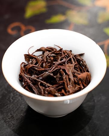 Yunnan Old Wild Tree Chinese Loose Leaf Premium Black Tea, Hand Picked from Century-Old Tree, 12 Pack (3.4oz / 96g)