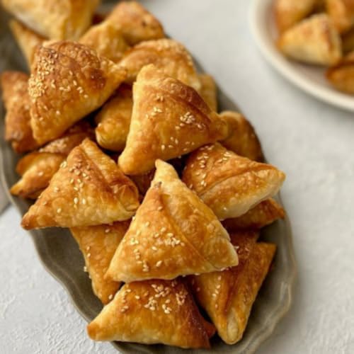 Merve Triangle Pastry Leaves phyllo dough pastry 24 pieces 400 Gram (14.1oz) x 3 Packs