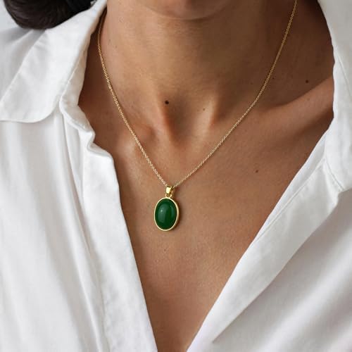 Carnelian Necklace, Real Oval Carnelian Crystal Pendant Necklace with Gold Plated Stainless Steel Chain, Handmade Healing Crystal Red Necklaces for Women