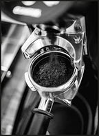 V Vescovi Moka Crema – Premium Italian Ground Espresso – Medium Roast Coffee – For Moka, French Press & Pour Over – 8.8 oz (250g)