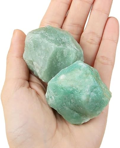 YATOJUZI Green Aventurine 1.8-2.2" Natural Raw Stones and Healing Crystals Large Stone Rough Crystal Rocks for Tumbling Cabbing Polishing Fountain Rocks Decoration 1PCS