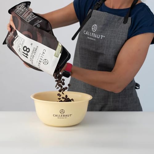 Callebaut No 811 Finest Belgian Dark Chocolate Callets Couverture 54.5% - 2.5Kg