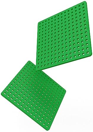 PLUS PLUS Baseplate Duo, Green - Base Accessory for Building and Displaying Creations, 4.5 X 4.5 inches, Construction Building Stem Toy for Kids